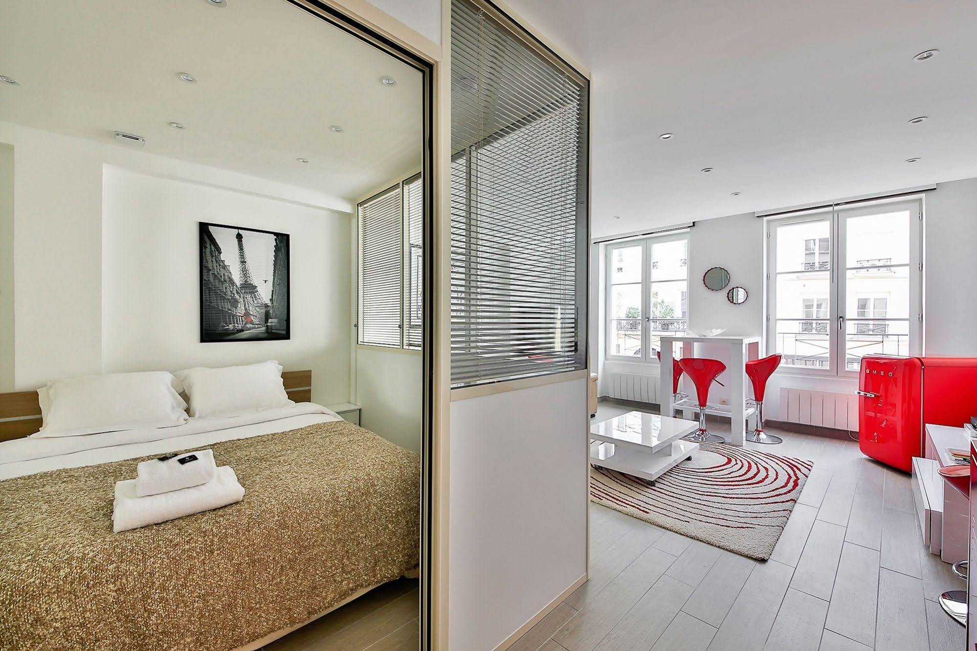 Livinparis - Luxury 2 Bedrooms Grands-Boulevards I Exteriör bild